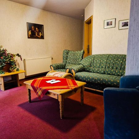 Hostel Zum Loewen Тодтмос Екстериор снимка